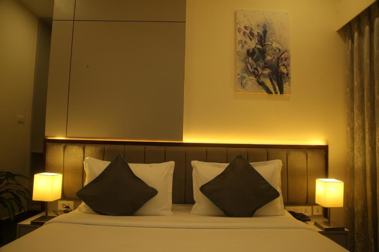 Park Iris Hotels, Bharathi Nagar Vijayawada Exterior photo