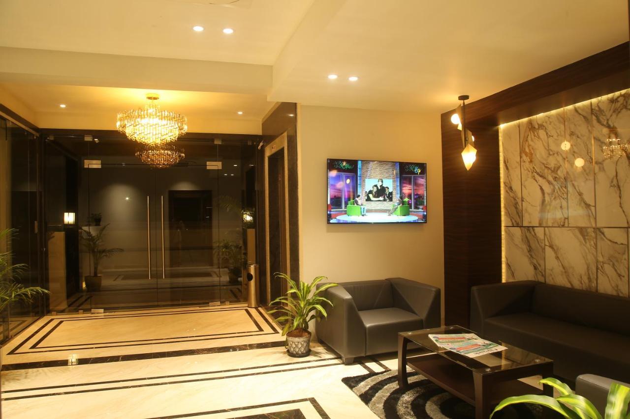 Park Iris Hotels, Bharathi Nagar Vijayawada Exterior photo